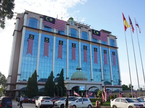 PERHIMPUNAN BULANAN DAN KEMPEN KIBAR JALUR GEMILANG
