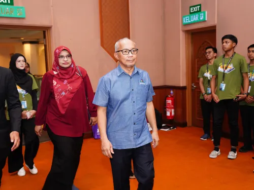 PROGRAM PENDIDIKAN 2.0 DI UIAM