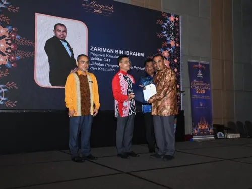 Majlis Anugerah Perkhidmatan Cemerlang ( APC ) MPS 2020
