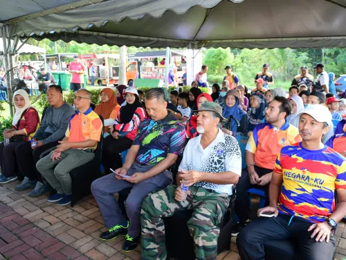 PROGRAM GOTONG ROYONG BERSAMA KOLEJ KOMUNITI SELAYANG