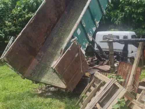 Operasi Sitaan Lori Sampah