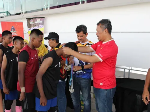 Kejohanan Liga Bola Sepak Remaja