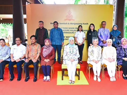 WARNA WARNI BOTANI FESTIVAL FABRIKASI 2025