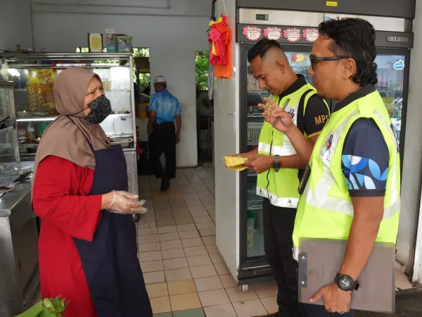 OPERASI BERSEPADU MEDAN SELERA SG. PUSU
