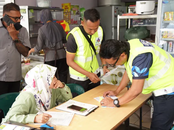 OPERASI BERSEPADU MEDAN SELERA SG. PUSU