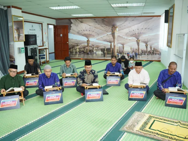 QURAN HOUR