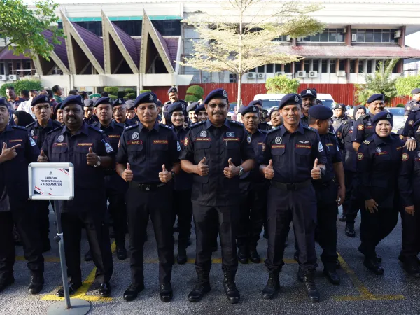 PERHIMPUNAN BULANAN DAN KEMPEN KIBAR JALUR GEMILANG