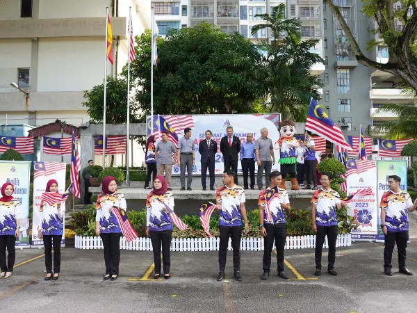 PERHIMPUNAN BULANAN DAN KEMPEN KIBAR JALUR GEMILANG