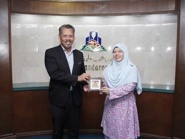 KUNJUNG HORMAT YB ANFAL KE MPS