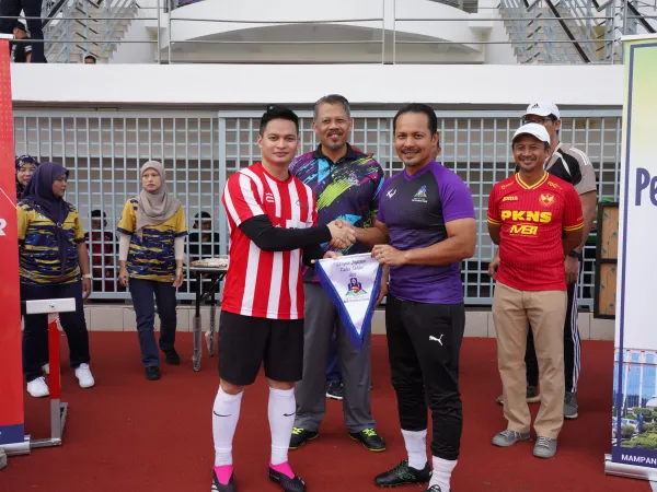 PERLAWANAN BOLA SEPAK MPS DAN MEDIA PRIMA