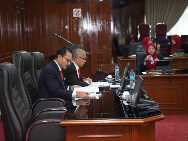 MESYUARAT PENUH & MAJLIS ANGKAT SUMPAH AHLI MAJLIS