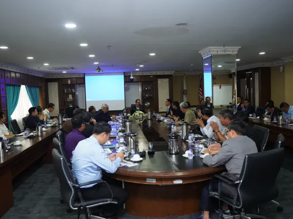 LAWATAN DARI THU DUC CITY PEOPLE'S COUNCIL, VIETNAM