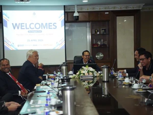 LAWATAN DARI THU DUC CITY PEOPLE'S COUNCIL, VIETNAM