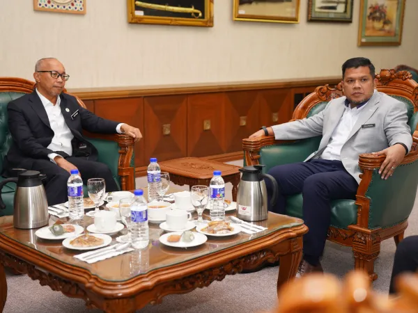 KUNJUNG HORMAT ORANG BESAR DAERAH (OBD) GOMBAK KE MPS