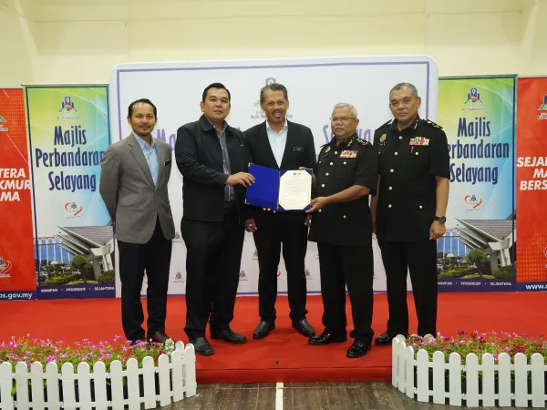 PELANCARAN IKRAR AKUR JANJI KONTRAKTOR MPS