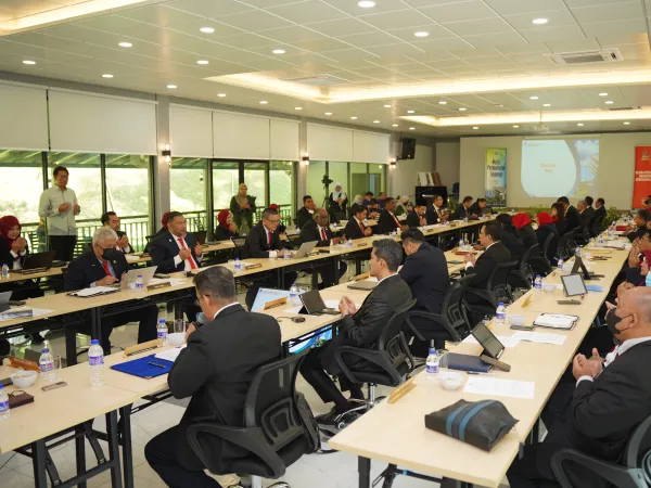 MESYUARAT MAJLIS BIL 12 TAHUN 2023 DI LAGONG