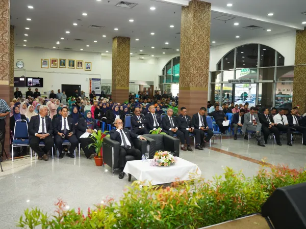 PERHIMPUNAN BULAN MEI 2025
