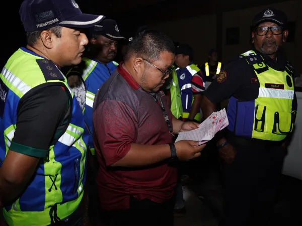 OPERASI KILANG PROSES AYAM