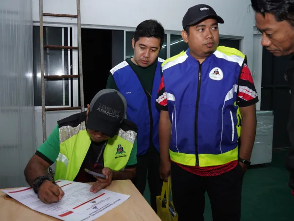 OPERASI KILANG PROSES AYAM