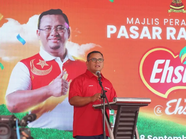 MAJLIS PERASMIAN PEMBUKAAN PASAR RAYA PERTAMA EHSAN MART
