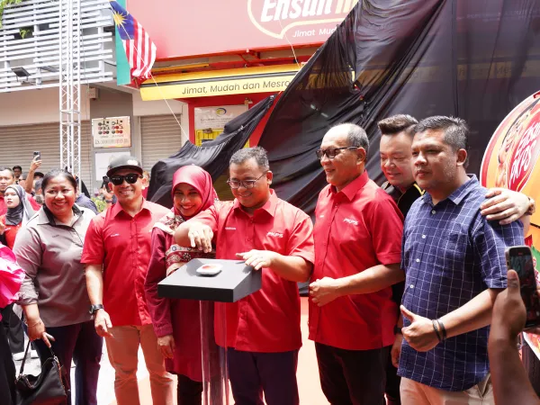 MAJLIS PERASMIAN PEMBUKAAN PASAR RAYA PERTAMA EHSAN MART