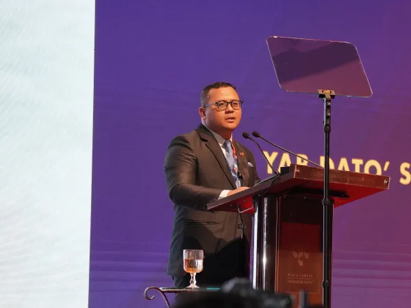 SIDANG KEMUNCAK PERNIAGAAN ANTARABANGSA SELANGOR (SIBS)