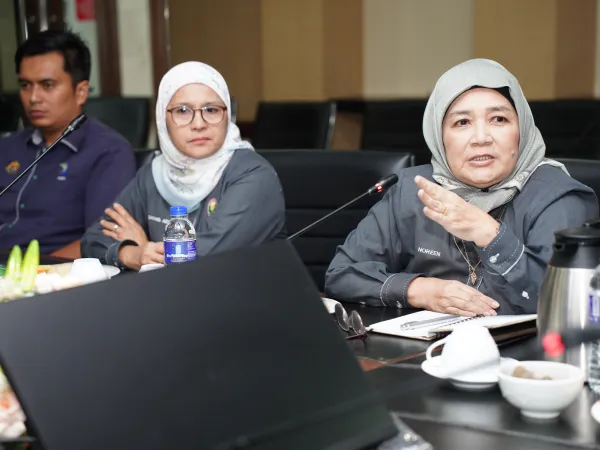 KUNJUNG HORMAT AHLI JEMAAH PENGARAH DAN ANGGOTA PENGURUSAN PERTUBUHAN PELADANG KAWASAN (PPK) GOMBAK DAN PETALING