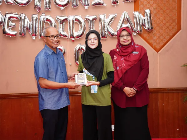 PROGRAM PENDIDIKAN 2.0 DI UIAM