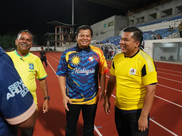 PERLAWANAN BOLA SEPAK DIANTARA PILIHAN YDP MPS DAN PILIHAN YB CHUA WEI KIAT ADUN RAWANG