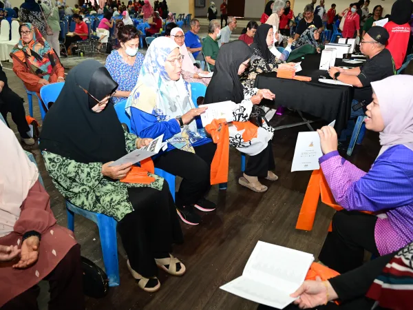 MPS SANTUNI KOMUNITI SELAYANG MELALUI PROGRAM KESIHATAN WARGA EMAS NEGERI SELANGOR 2025