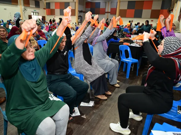 MPS SANTUNI KOMUNITI SELAYANG MELALUI PROGRAM KESIHATAN WARGA EMAS NEGERI SELANGOR 2025