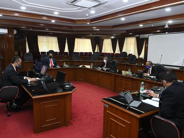 Mesyuarat Majlis Bil. 8 2021