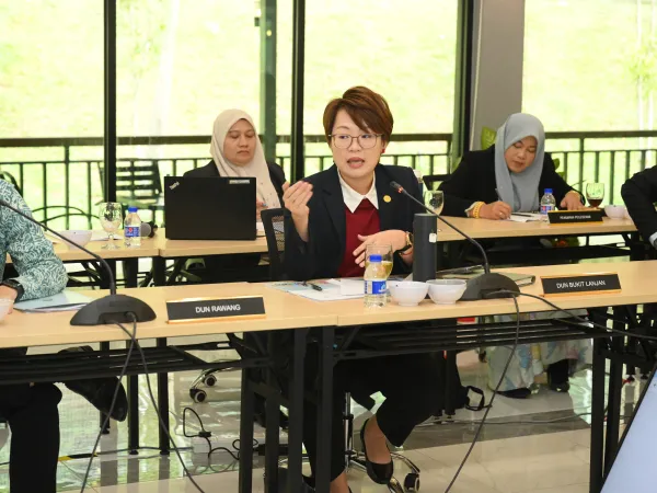 MESYUARAT YDP BERSAMA ADUN DAN AHLI PARLIMEN