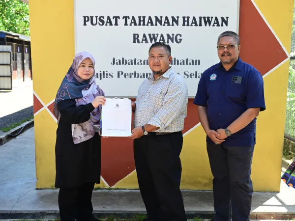 LAWATAN SELIA PAUN PBT OLEH VETERINAR