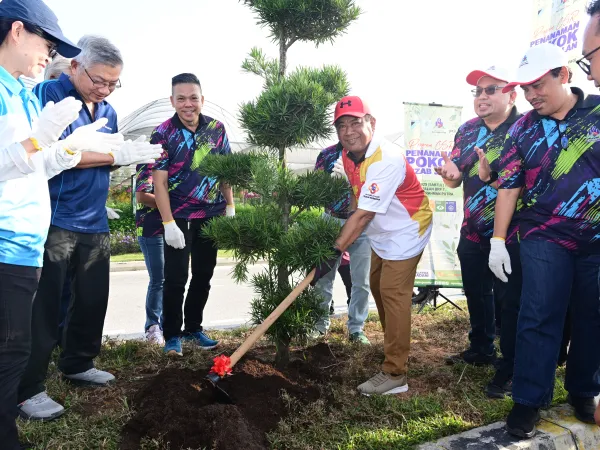 PROGRAM TANAM POKOK CSR RIZAB JALAN BERSAMA DAIKIN
