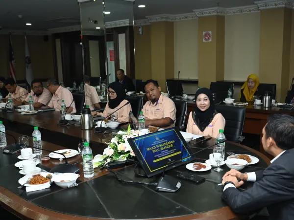 LAWATAN MPHS KE MPS