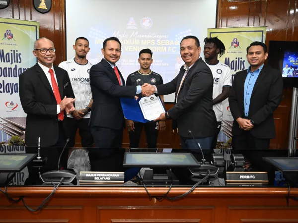 MAJLIS MENANDATANGANI MOU STADIUM MPS SEBAGAI 'HOME VENUE' BERSAMA POLIS DIRAJA MALAYSIA FOOTBALL CLUB