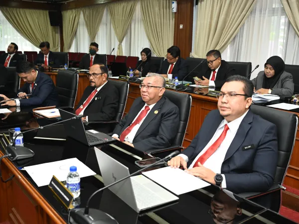 MESYUARAT MAJLIS BILANGAN 8-2024