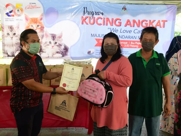 Program Kucing Angkat - We Love Cat