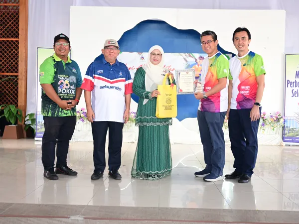 PROGRAM HARI ALAM SEKITAR SK SERI KUNDANG