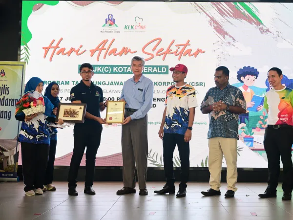 PROGRAM CSR DI SJK (C) KOTA EMERALD RAWANG