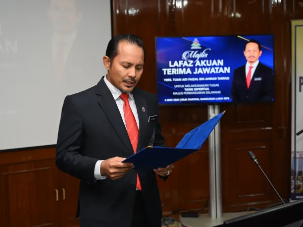 MAJLIS LAFAZ AKUAN TERIMA JAWATAN TYDP