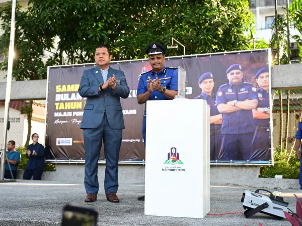 SAMBUTAN HARI PENGUATKUASA KE-43