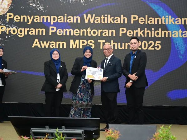 PERHIMPUNAN BULAN MEI 2025