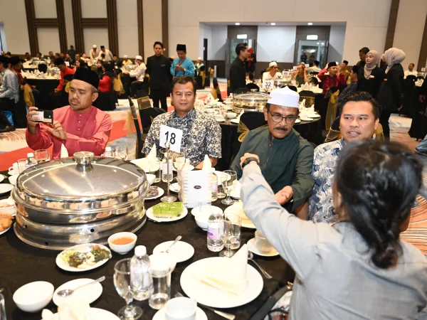 MAJLIS IFTAR BERSAMA MB SELANGOR