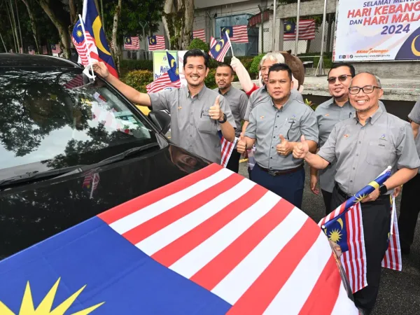 KEMPEN KIBAR JALUR GEMILANG PERINGKAT MPS
