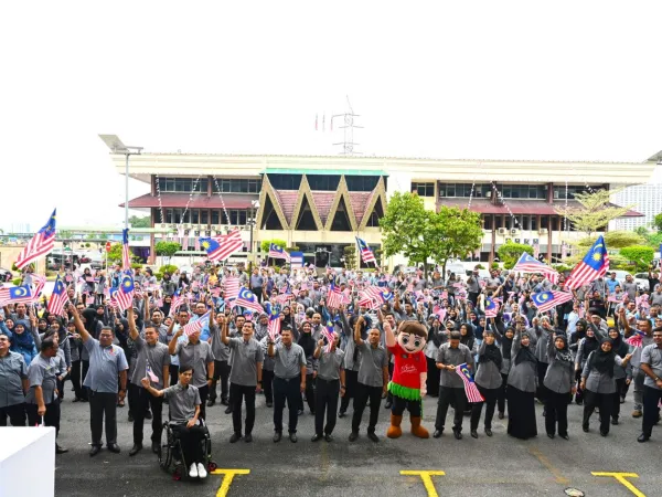 KEMPEN KIBAR JALUR GEMILANG PERINGKAT MPS