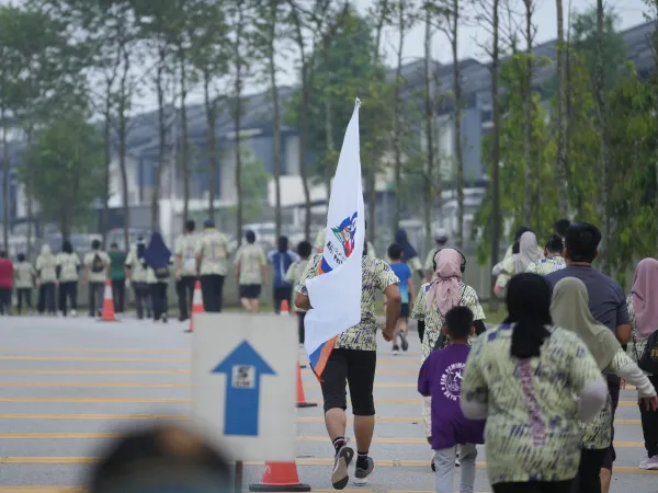 PROGRAM FUN RUN DAN HARI TANPA KENDERAAN DI KOTA EMERALD RAWANG