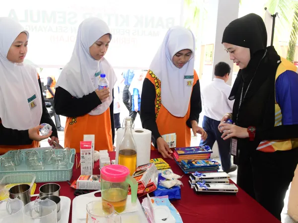 PROGRAM BANK KITAR SEMULA