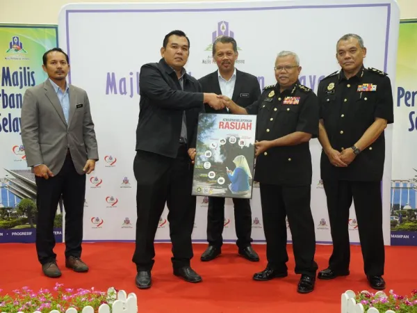 Program Taklimat Dan Dialog Antirasuah